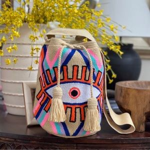 Wayuu Crossbody/shoulder bag, Lucky eye Puyado ( punch needle)Handmade.